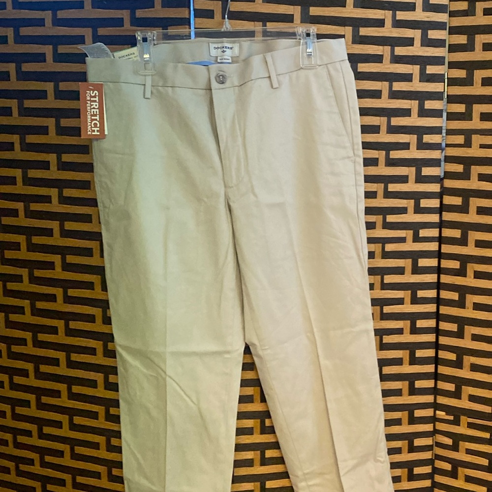 Men’s new docker khakis